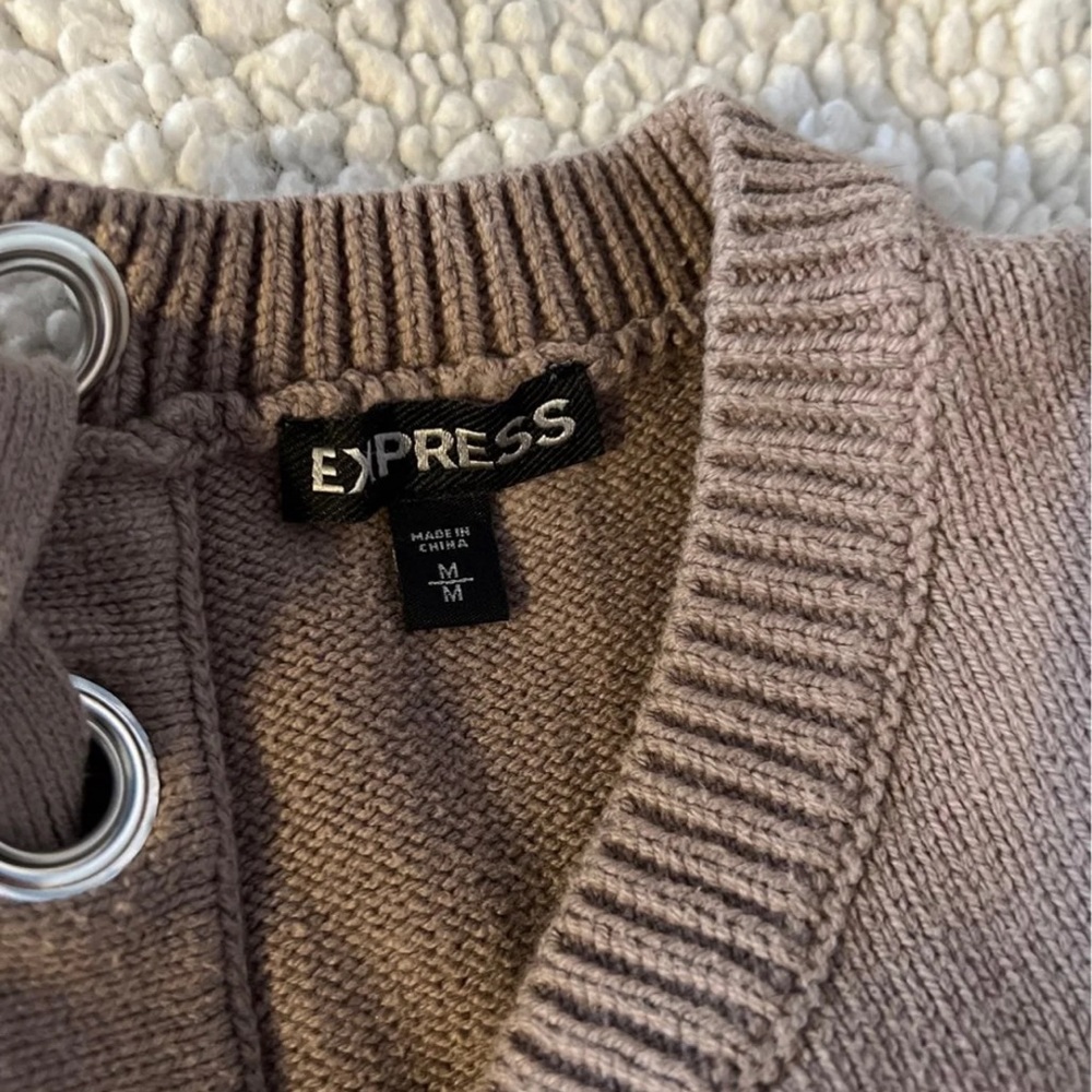 Express tie back sweater - Picture 2 of 3
